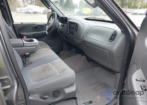 2002 Ford F-150 Lariat/Xlt from USA, damaged, VIN 1FTRW07L92KC86976